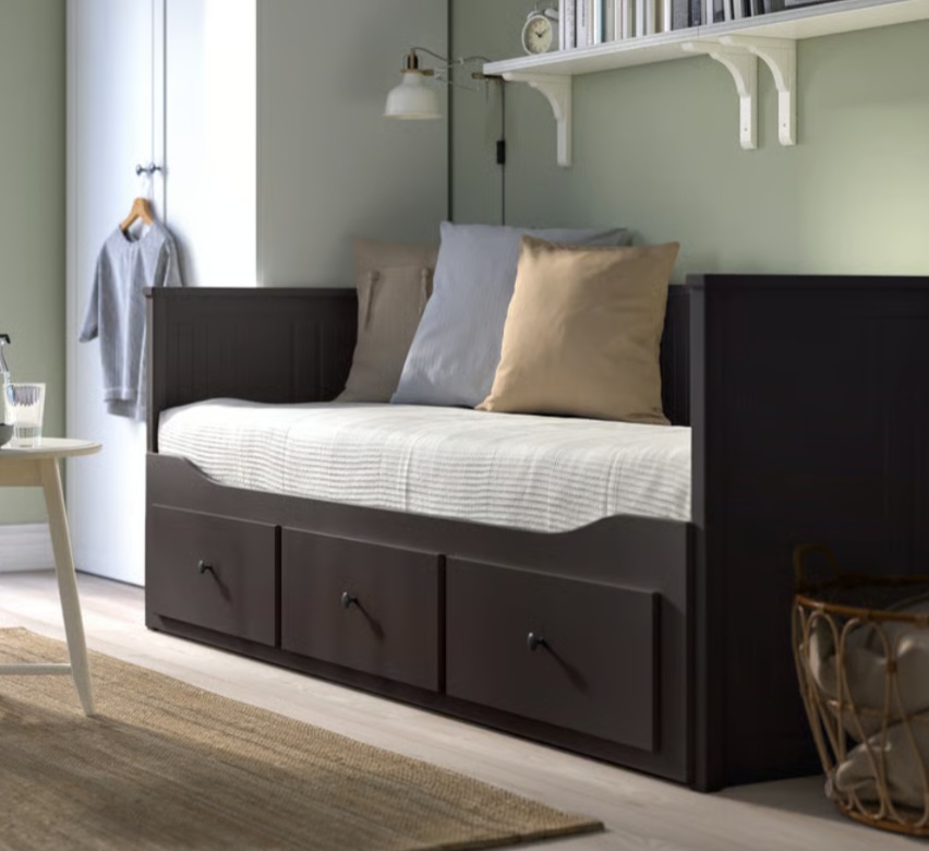 Guest bed Ikea Hemnes