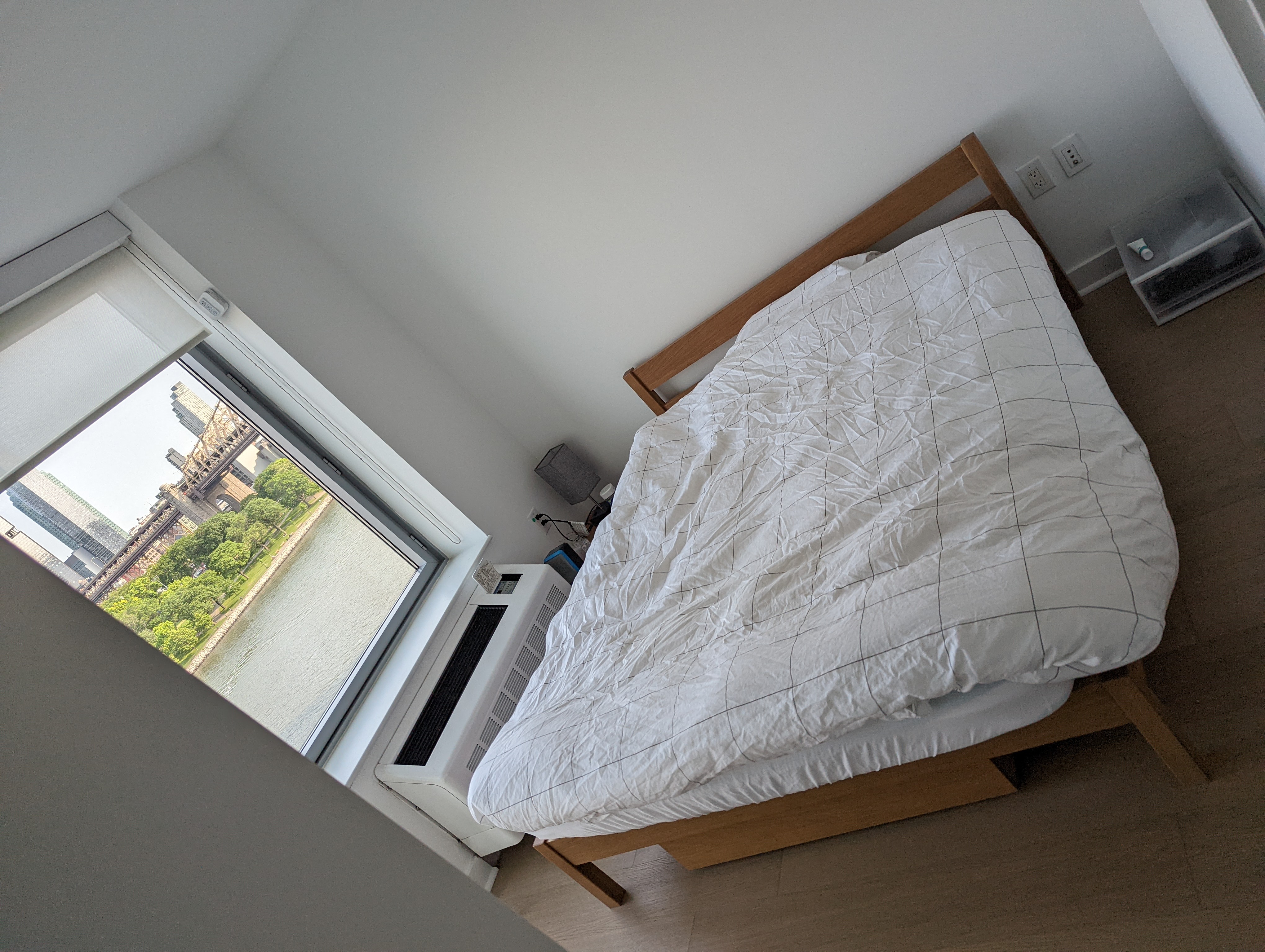 Hi, I'm offering a sublet — photo 6