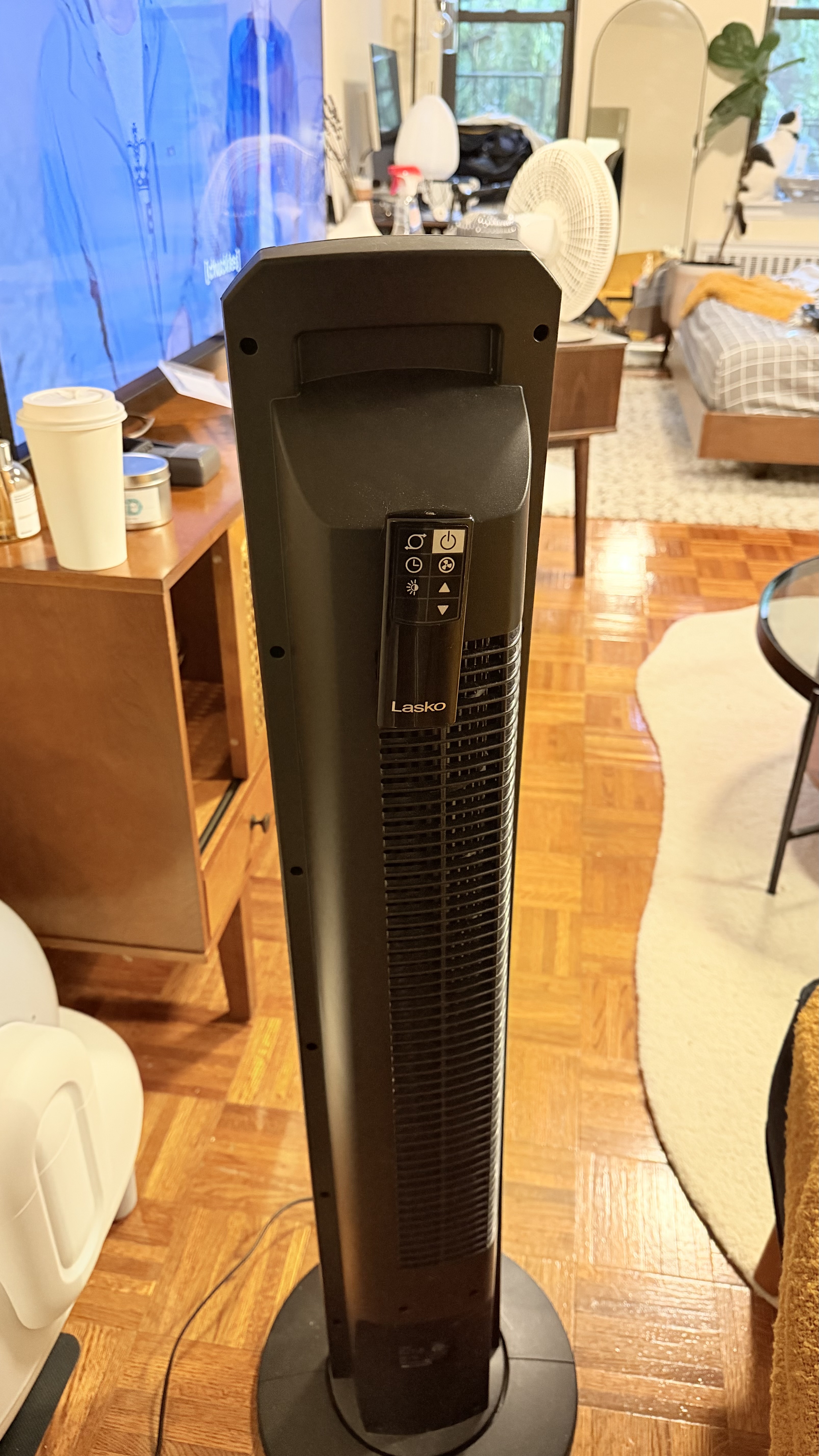 Lasko EcoQuiet 42” tall, black